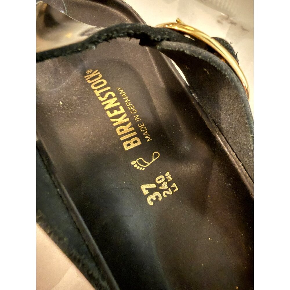 Birkenstock Gizeh Big Buckle High Shine Sandals in HIGH SHINE BLACK - Picture 6 of 10